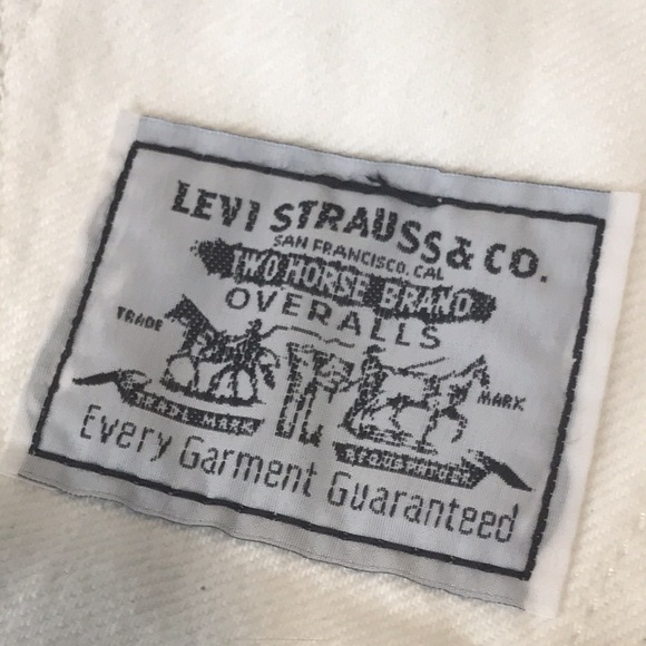 Vintage Levi’s Denim White Overall Shorts XS - Picture 5 of 11